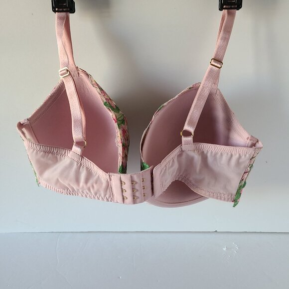 DREAM ANGELS VICTORIA'S SECRET-LILY EMBROIDERY PUSH-UP BRA -BLUSH PINK, 36DD - Picture 8 of 13